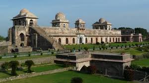 Delhi Bhopal Sanchi Ujjain Indore Mandu Omkareshwar Maheshwar Indore111