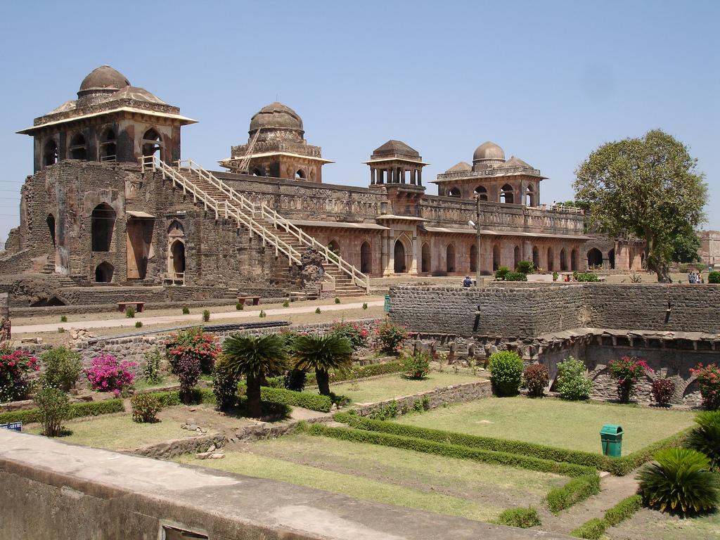 Delhi Varanasi Khajuraho Orchha Gwalior Shivpuri Ujjain Mandu Bhopal Sanchi Bhopal Pachmarhi Jabalpur Mumbai3