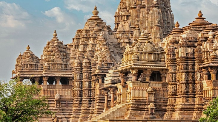 1 Night Khajuraho 1 Night Panna 1 Night Jabalpur 2 Night Kanha 3 Night Pachmarhi 1 Night Bhopal