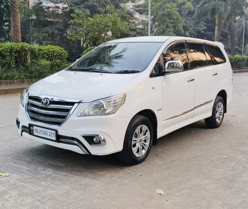 Toyota Innova Car Rental Service at ₹ 18km in udaygiri vidisha Khan Travel Agency
